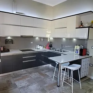Ferienhaus Bellesuite, Tirana