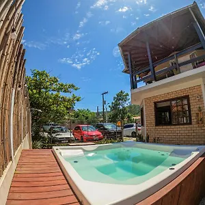 Pantai - Jacuzzi Aquecida E 300 Metros Da Praia Da Ferrugem Estalagem Garopaba